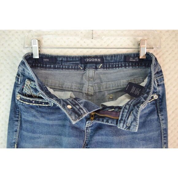 Vigoss Heritage Fit Women's 4 Medium Wash Distressed Denim Stretch Capris - Picture 14 of 16